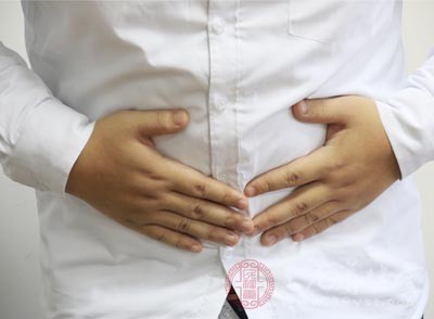 胃溃疡的症状 肚子出现这种症状多是胃溃疡