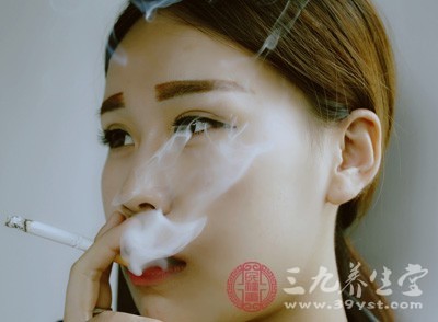 長(zhǎng)時(shí)間抽煙，對(duì)身體傷害極大