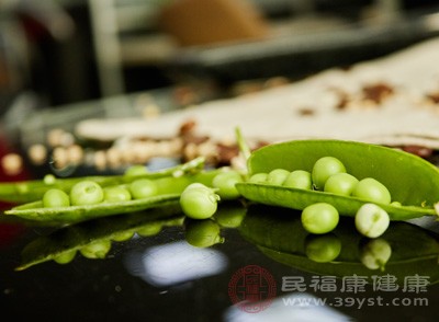 豌豆中含有大量的胡萝卜素