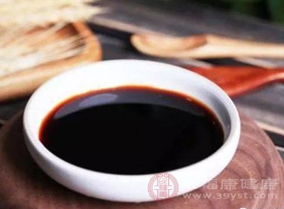 醬油，我國(guó)歷史悠久的調(diào)味料之一