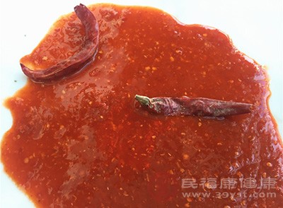 辣椒酱怎么做好吃 长期吃辣椒酱的危害