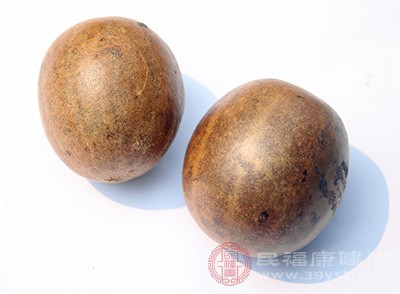 坚果中含有的不饱和脂肪酸对皮肤很有好处 坚果中含有的不饱和脂肪酸对皮肤很有好处