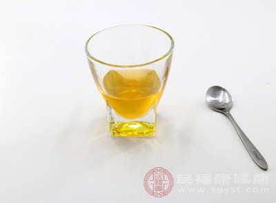 蜂蜜發(fā)酵了還能吃嗎 蜂蜜有這些作用