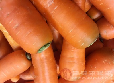 胡萝卜和虾可以一起吃吗 胡萝卜有这些功效