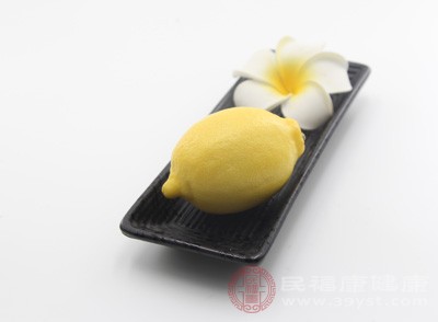 食品中的維生素C含量很少不會(huì)產(chǎn)生危險(xiǎn)