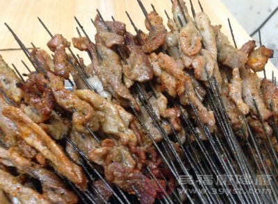 查处了火星街一饭馆经营的“孜然羊肉”用鸭肉冒充羊肉案件 查处了火星街一饭馆经营的“孜然羊肉”用鸭肉冒充羊肉案件