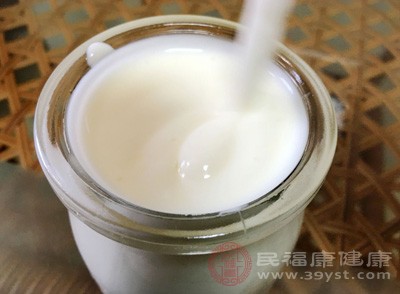 酸奶中的活性菌只能在低温中生存