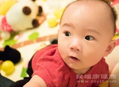 母乳的成分是非常有营养的