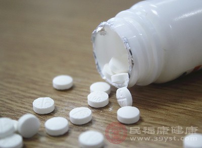 当患者出现紧急休克、大出血等症状的时候需要进行手术抢救