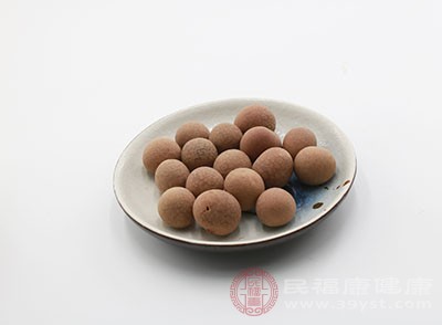 有的孕媽媽會(huì)嘴饞，看到別人吃自己也想吃