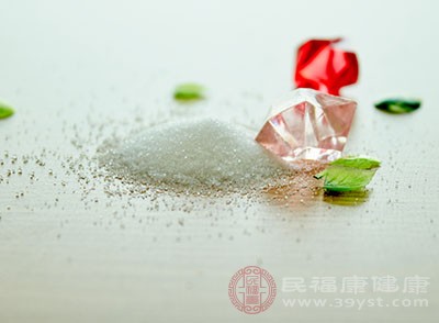 我们知道使用过量的盐对身体有危害
