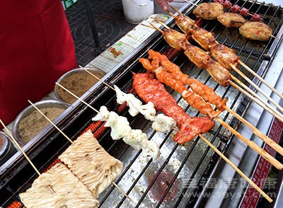 燒烤類食品含大量“三苯四丙吡”(三大致癌物質(zhì)之首)