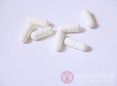 對于每個患者來說，藥物能控制病情，但不能根治疾病