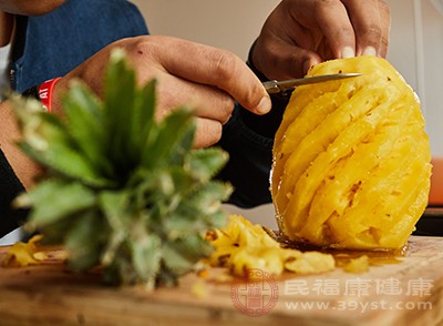 常吃的芒果、菠萝也具有养胃的作用