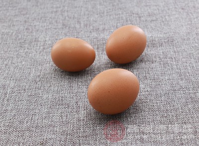 鸡蛋中的营养物质是非常丰富的