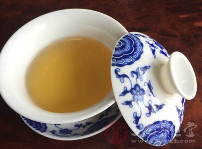 小洁也经常饮用菊花茶