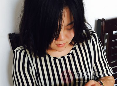 低头族的危害 你是几级危脖达人 - 民福康,三九