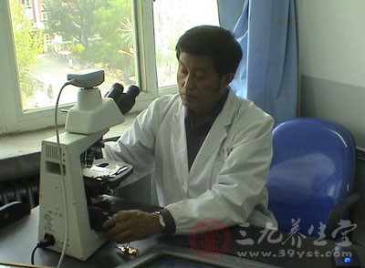 2004걻ƼΪмʦٻ񡰹Ҽʦ