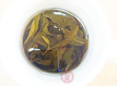 绿茶中的芳香族化合物能溶解脂肪 绿茶中的芳香族化合物能溶解脂肪