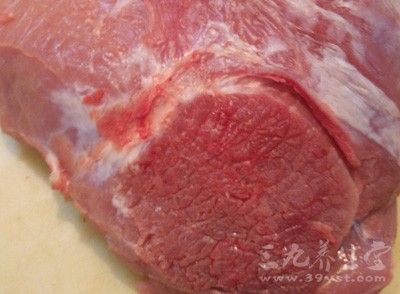 豬瘦肉、蛋類、奶類和豆類