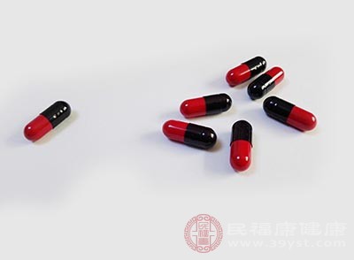 如果没有感冒发烧，可以只吃消炎药来进行治疗