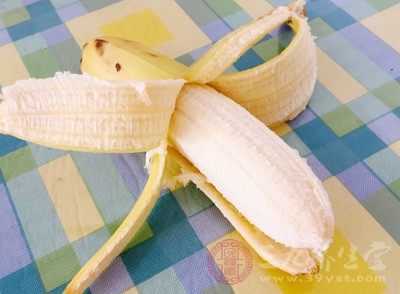 多吃苹果、香蕉等水果