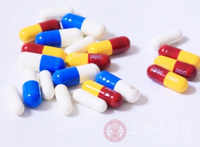 嫌疑人网购违禁药品加工减肥药出售