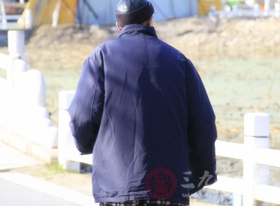 老年人突发味觉减退大多数与长期服用药物有关不少药物如抗高血压药