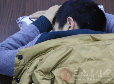 你接下来的一天会感到更累而且昏昏欲睡