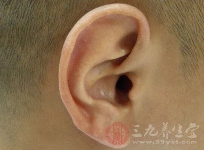 耳朵上的小秘密,判断你的肾够用么 耳朵上的小秘密,判断你的肾够用么