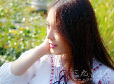 所以提醒广大女性朋友千万不要小视腰痛