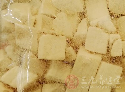 土茯苓1500g，生黃芪500g，當(dāng)歸400g