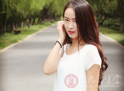 而中医治疗后往往也会有改善 而中医治疗后往往也会有改善