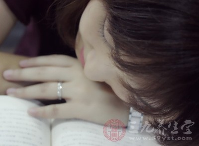 饮食习惯有关的高脂血症多数是以痰湿体质为发病基础 饮食习惯有关的高脂血症多数是以痰湿体质为发病基础