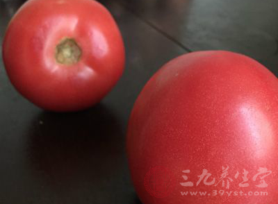 夏季護(hù)心，就應(yīng)該多吃紅色食物