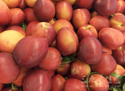 油桃是什么 吃油桃的效果竟这么好