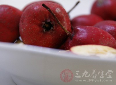 山楂开胃易致结石