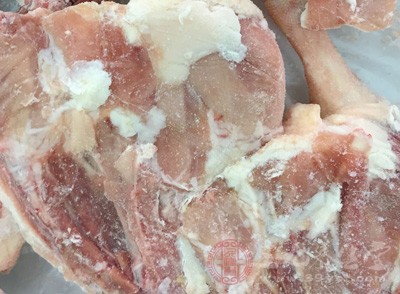 韶关市粤北公安检查站截获疑似走私冻牛肉 - 民福康,三九养生堂