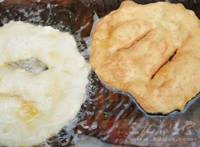 经过高温烹调的食物,会产生一种促进癌症发生的物质 经过高温烹调的食物,会产生一种促进癌症发生的物质