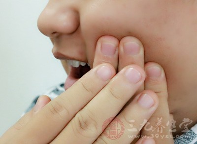 牙疼会引起什么疾病 这种牙疼小心是败血症