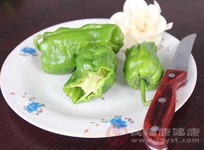 青椒含有大量的叶绿素