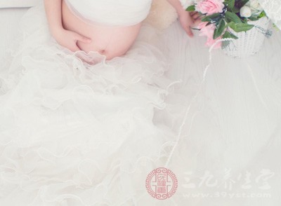 有些夫妻会在旅游途中意外怀孕