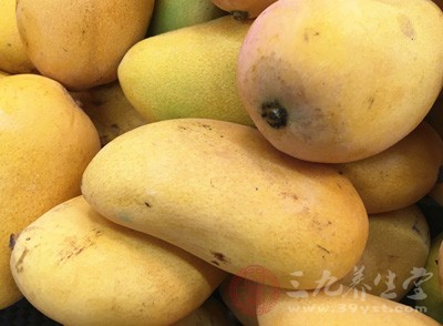 尽管芒果是种古老的水果,世界许多地区对它的消费也很高 尽管芒果是种古老的水果,世界许多地区对它的消费也很高