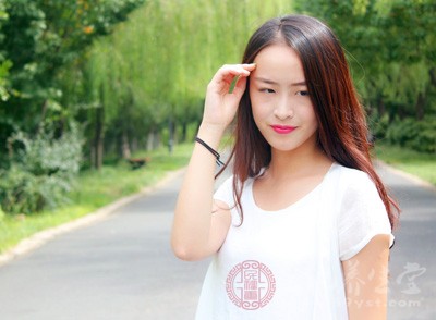 喉咙痛吃什么好的快 这物对缓解喉咙痛有奇效