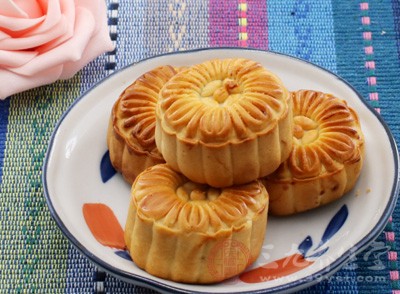 ������ʳҩ���ǰ�ڹ����209���±������������м����135��