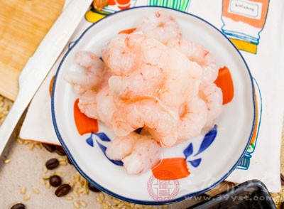 痛风为什么要吃小苏打 警惕痛风四大症状(2)