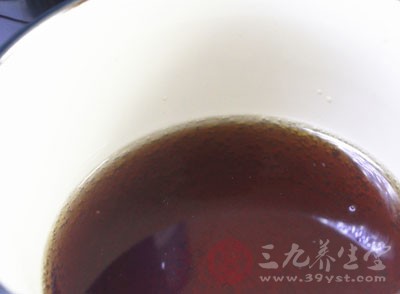 蛋白粉不能與酸性飲料混合食用