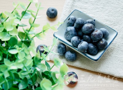 蓝莓怎么吃 它有哪些功效与作用