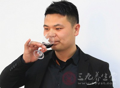 糖尿病患者切忌飲酒