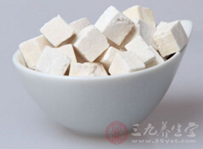 吃茯苓，更多的時(shí)候，你會(huì)想著吃茯苓可以利尿